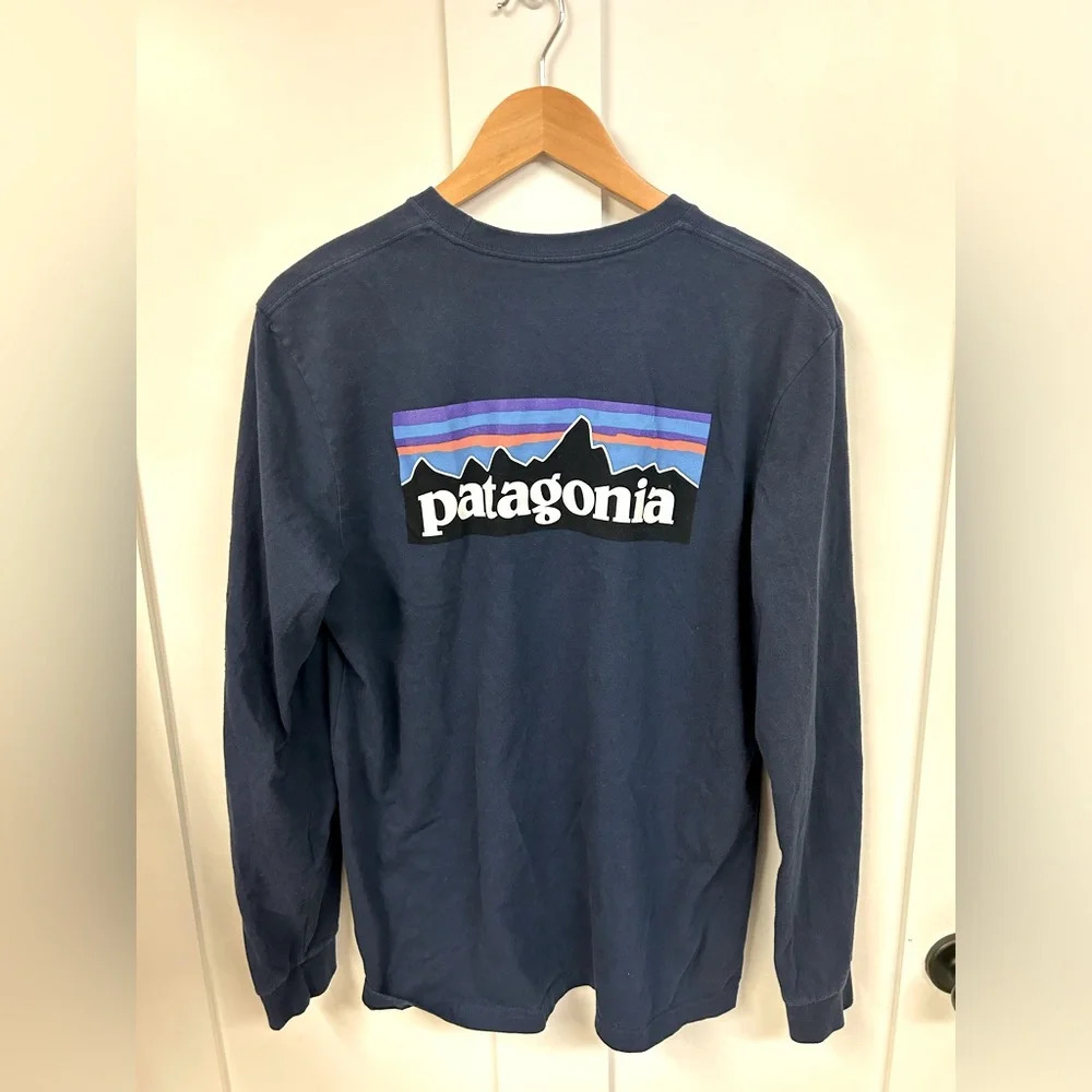 P-6 Logo Long-Sleeve Responsibili-T-Shirt - Men's medium new navy